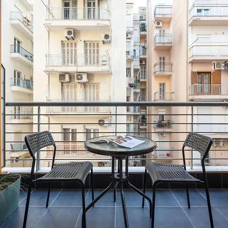 Vibe-siggrou 44 Family Apartament